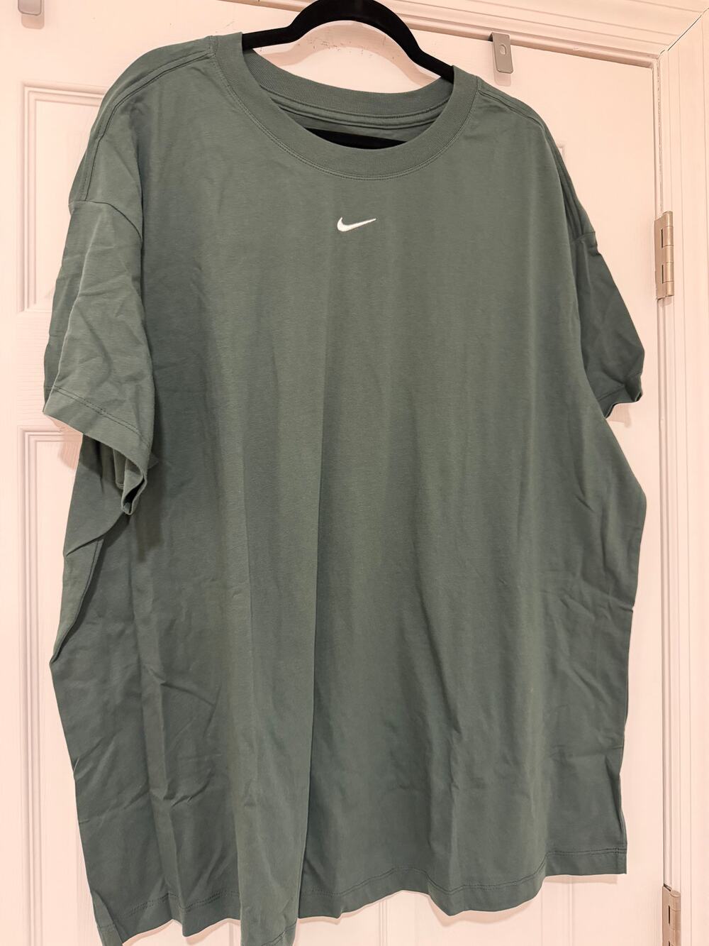 Nike - Women's Plus - Oversized Loose Short-Sleeve T-Shirt - 2X - Camo Green